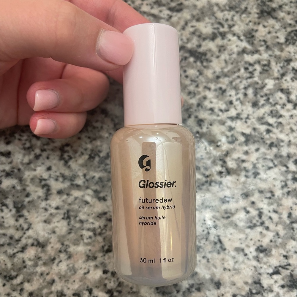 Glossier Futuredew Oil Serum